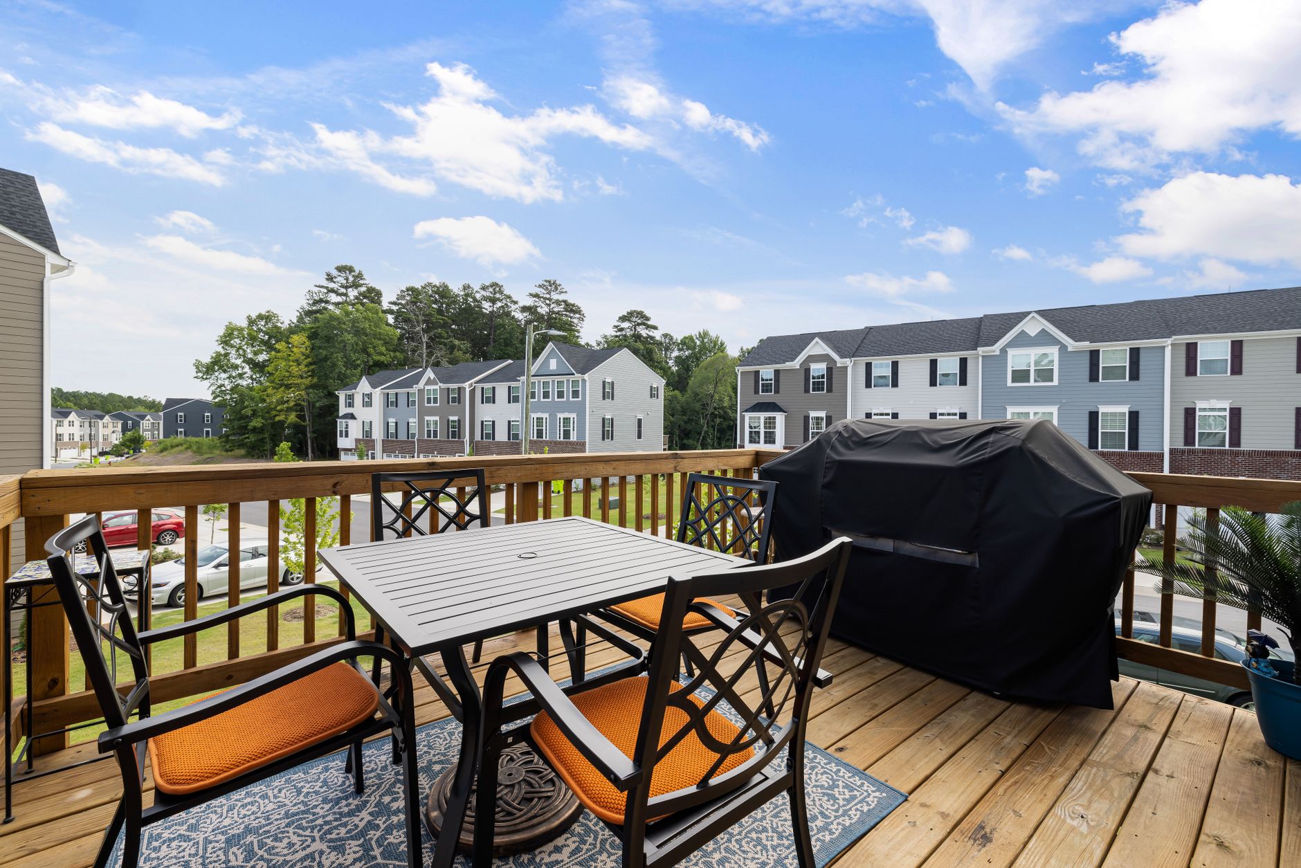 Wood deck railing on a New Orleans home